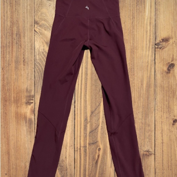 Women’s JoyLab leggings maroon size small - Picture 2 of 5